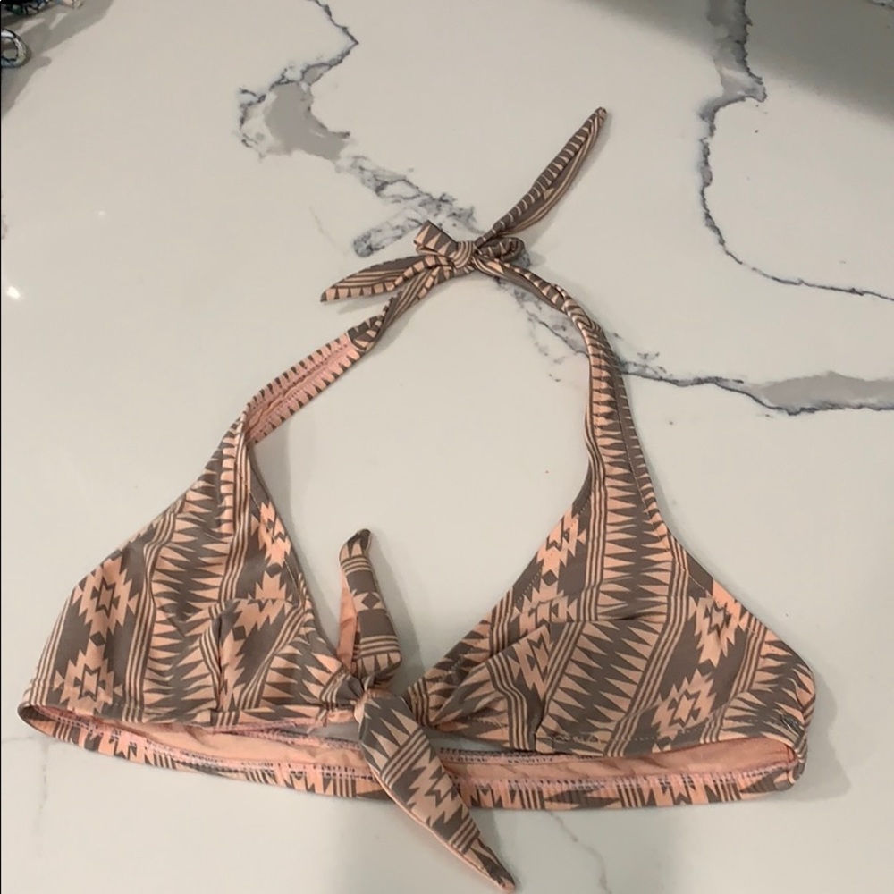 **SOLD***.   
O’Neil bikini top Aztec pattern